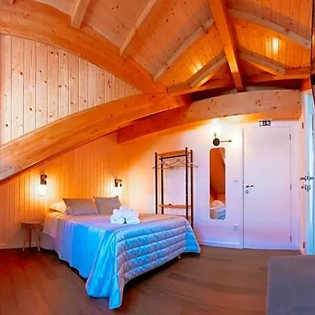 Blue House بونتي دي ليما