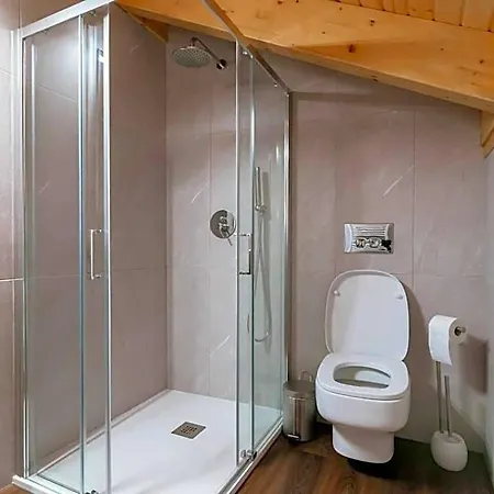 Blue House بونتي دي ليما